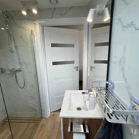 The Country Stop Leki (Myslenice)